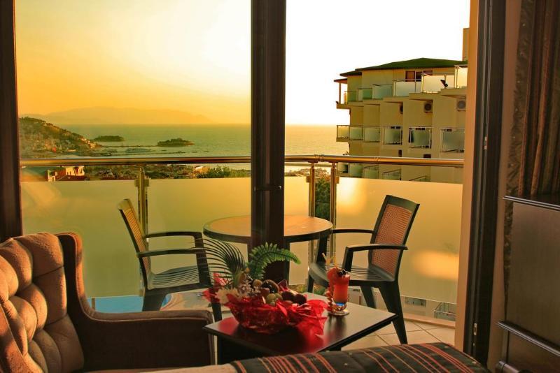 Odelia Resort Hotel Kusadasi Exterior photo